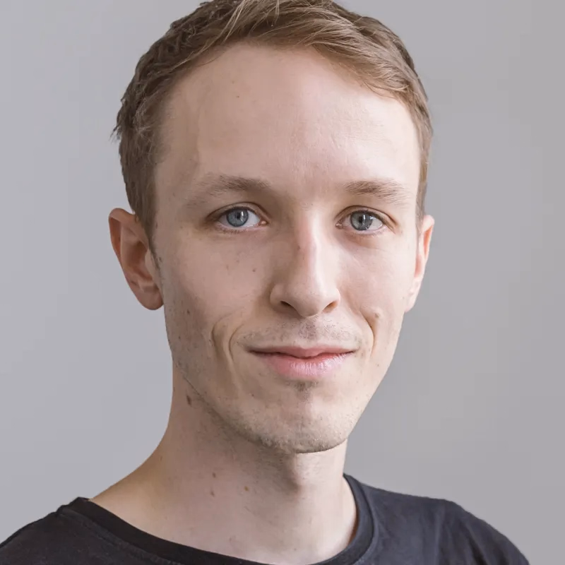 Marius Hubertus, Field Master Visual Design · Senior Visual Designer