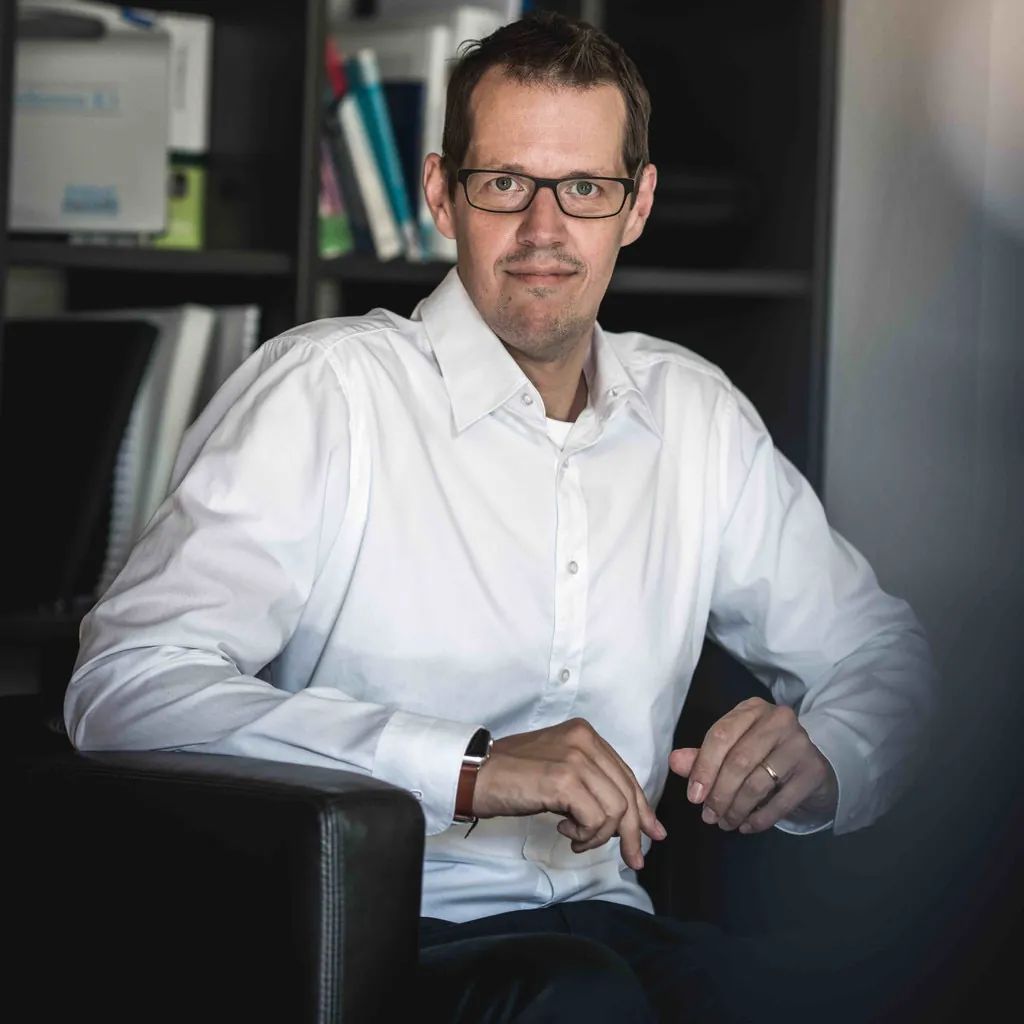 Oliver Gast